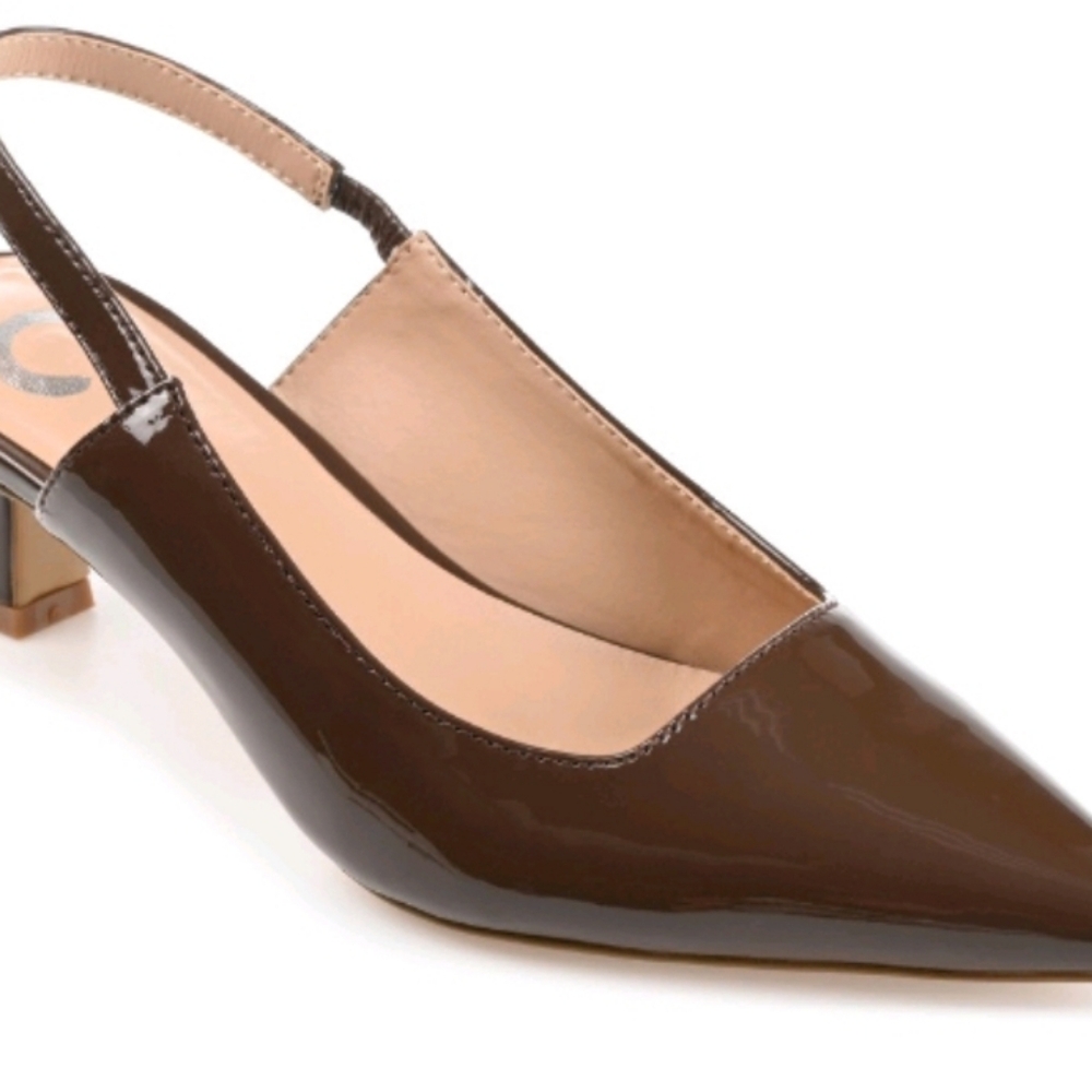 Patent leather Kitten Heel Pump